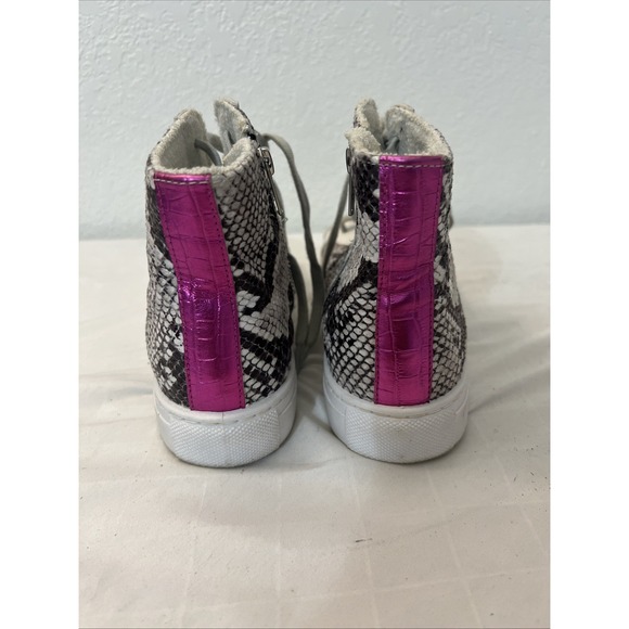 Steve Madden Jaren Lace High-Top Sneaker Shoe Sz 8 Side Zip Reptile Print Womens - Picture 2 of 7